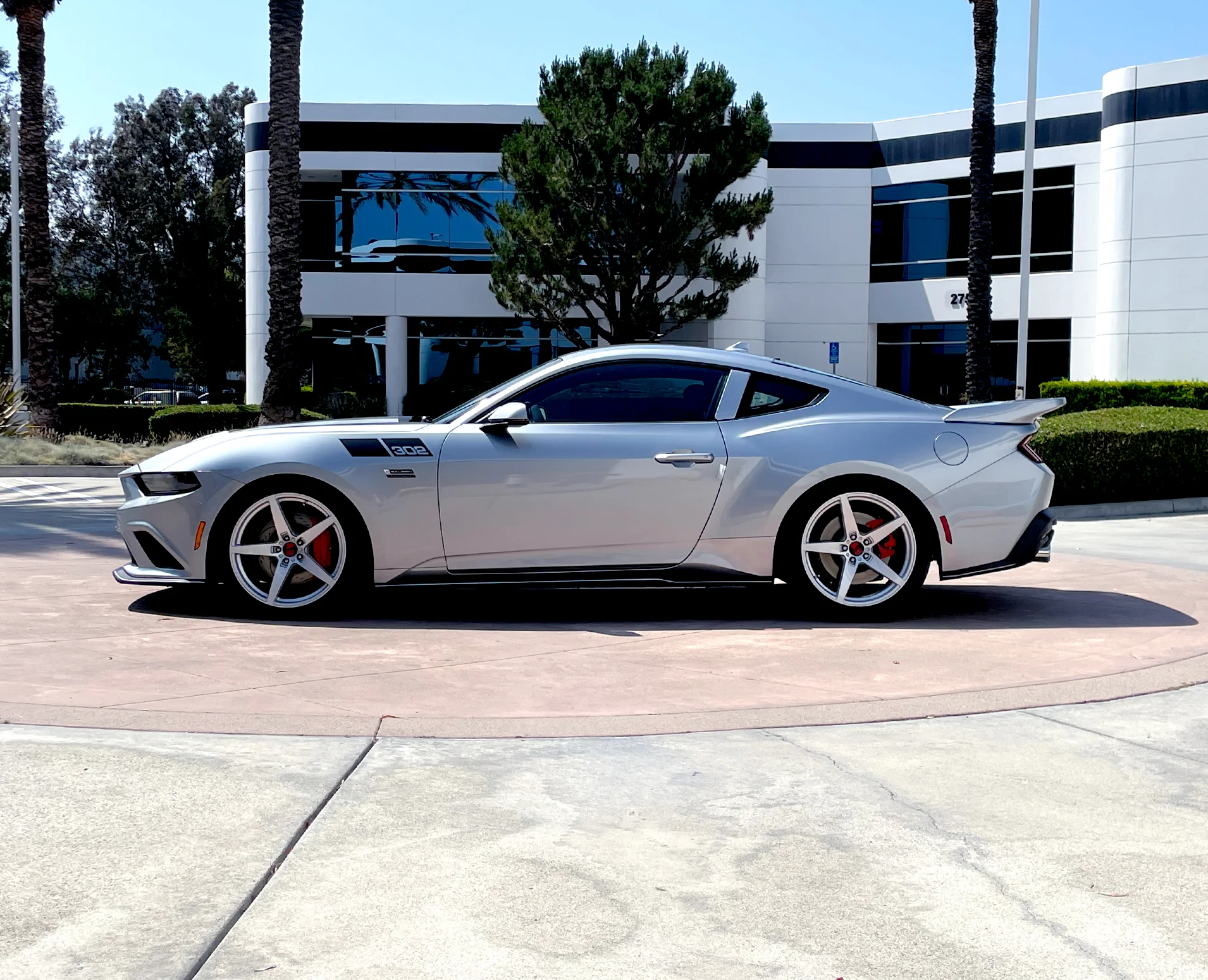 Saleen 'Laguna' 5-Spoke Wheel – 20" Staggered, 2005–2026 Mustang